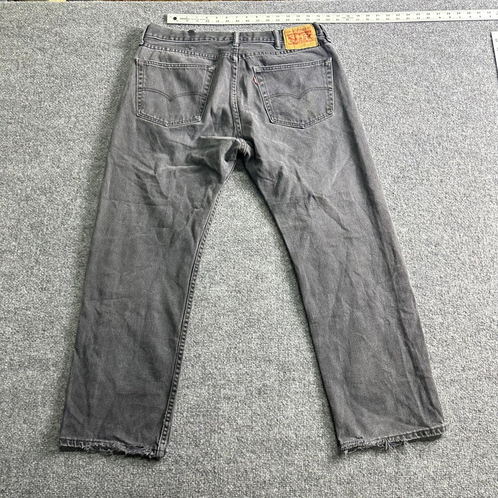Levi's Jeans Mens Size 34x26 Black 505 Regular Fit Straight Leg Faded Denim - Picture 8 of 9